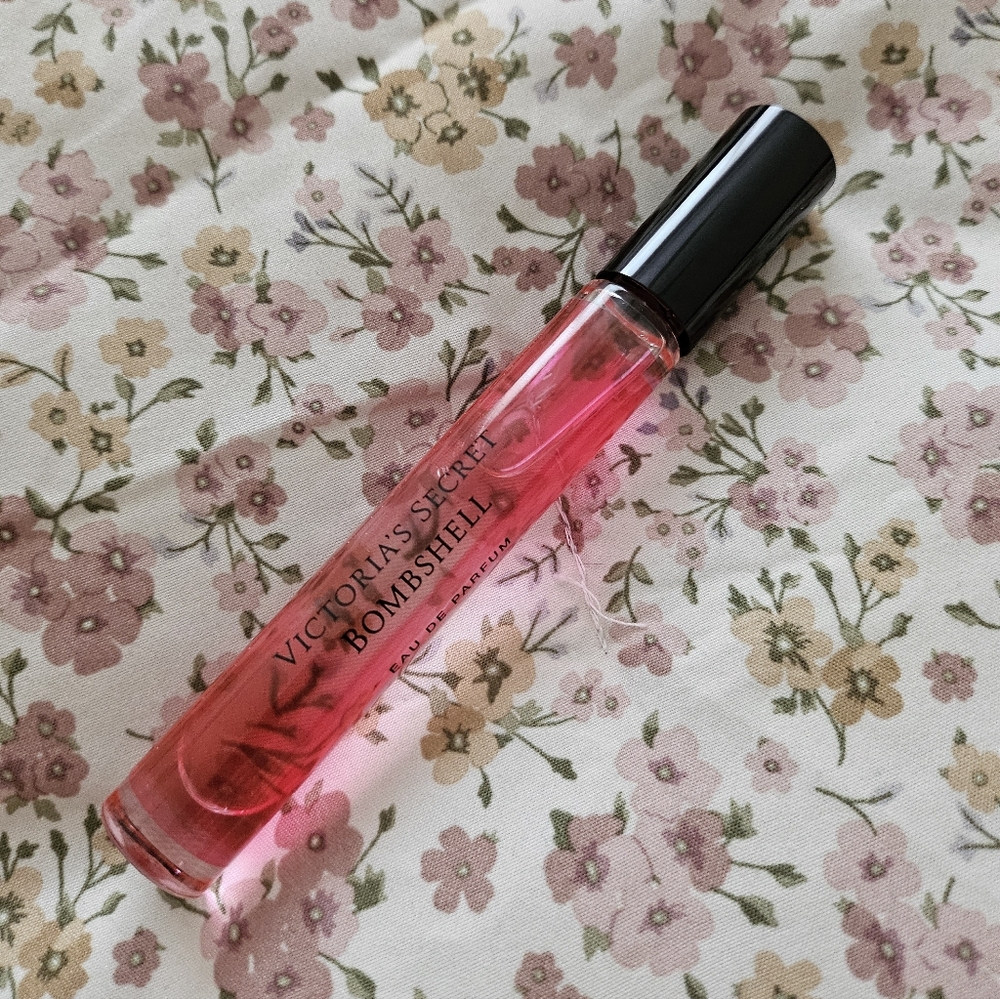 Victoria's Secret Bombshell Rollerball